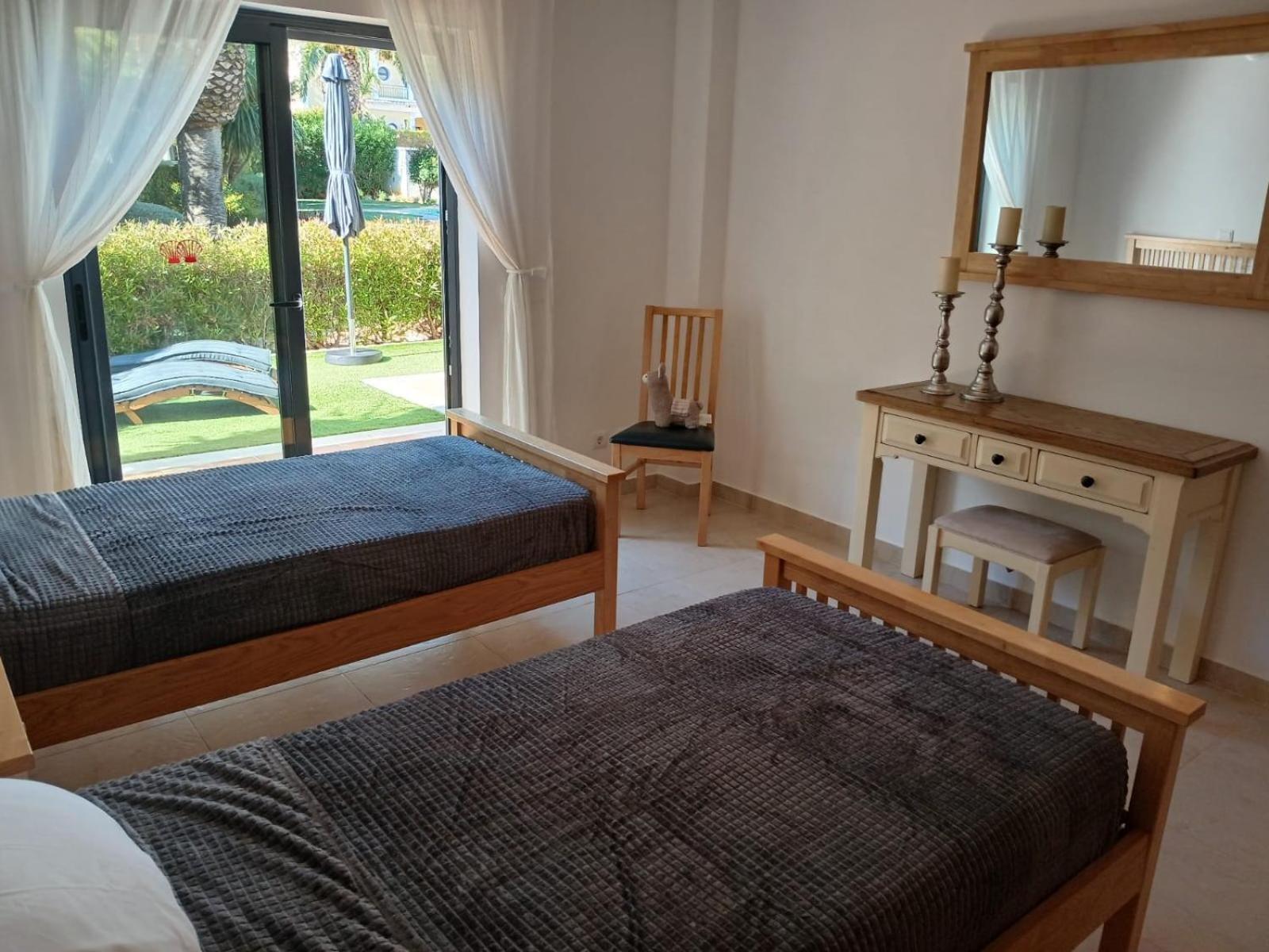 Apt Aurora Lote 80 3 Bedroom Lagos Exterior photo